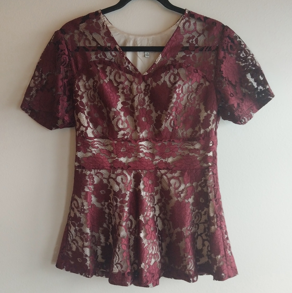 J. Peterman Burgundy Floral Lace Overlay Short Sleeve Peplum Waist Top